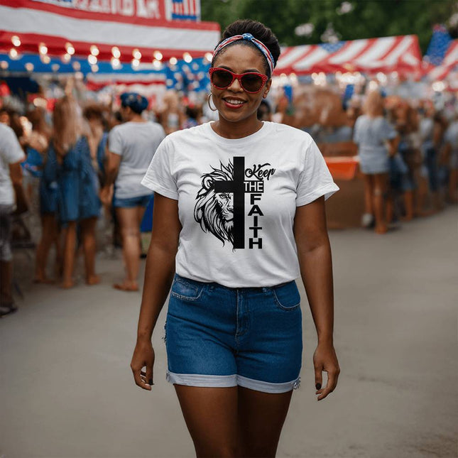 Keep The Faith Lion Cross | Christian Tee | Gift for Her